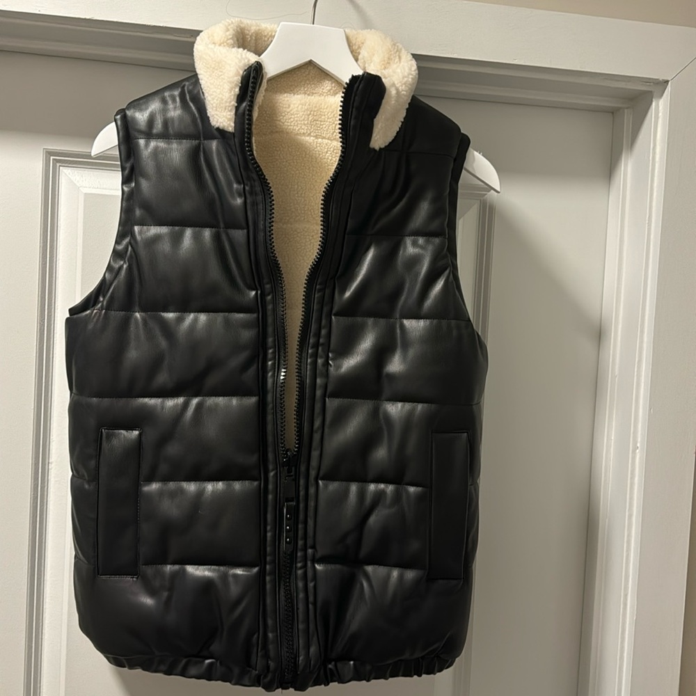 Beautiful reversible vest